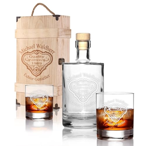 FORYOU24 Premium Whiskeybox 2 Leonardo Whiskeygläser und Whiskeykaraffe mit Gravur Patch II Whisky-Set graviert in Holzkiste von FORYOU24