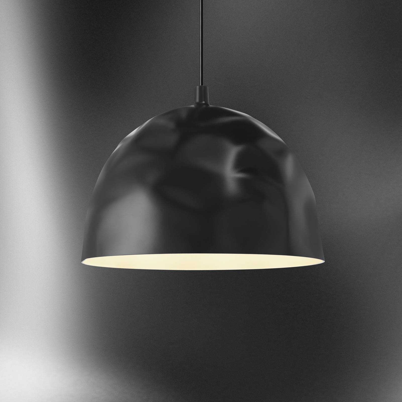 Foscarini Bump Pendelleuchte schwarz von Foscarini