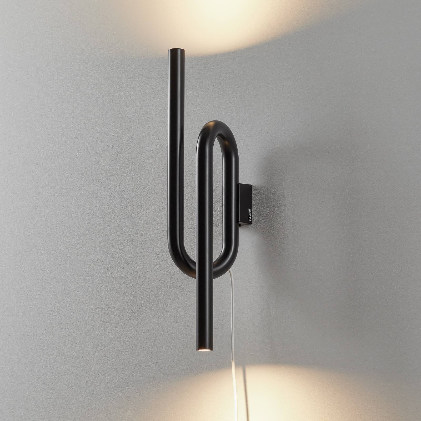 Foscarini Tobia LED-Wandleuchte mit Kabel schwarz von Foscarini