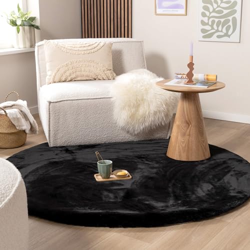 FRAAI | Home & Living Hochflor Teppich Rund - Comfy Supreme Schwarz Ø 100cm - Shaggy, Einfarbig - Ländlich, Modern, Skandinavisch - Wohnzimmer, Esszimmer, Schlafzimmer - Fellteppich - Carpet von FRAAI | Home & Living