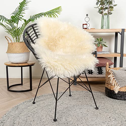 FRAAI | Home & Living Lammfell - Elly Creme 60x90cm - Schaffell - Synthetik, Polyester - Weich und Flauschige - Einfarbig - Naturfell - Ländlich, Modern, Skandinavisch - Wohnzimmer, Esszimmer, von FRAAI | Home & Living