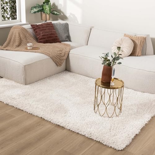 FRAAI | Home & Living Shaggy Teppich - Blaze Weiß - Shaggy, Einfarbig - Boho, Modern, Skandinavisch - Wohnzimmer, Esszimmer, Schlafzimmer - Fellteppich - Carpet FRAAI | Home & Living Shaggy Teppich - Blaze Weiß - Shaggy, Einfarbig - Boho, Modern, Skandinavisch - Wohnzimmer, Esszimmer, Schlafzimmer - Fellteppich - Carpet von FRAAI | Home & Living