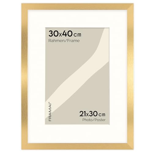 FRAMAI® Bilderrahmen 30x40 cm in Gold – mit Passepartout – MDF Holzrahmen, bruchsicheres Plexi, umweltfreundlich, mit Aufhängung & Ständer – Hochformat & Querformat von FRAMAI