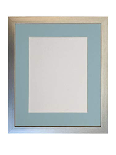 FRAMES BY POST Bilderrahmen mit blauem Passepartout, 20,3 x 15,2 cm, Bildgröße 15,2 x 10,2 cm, Kunststoffglas, 1,9 cm, silberfarben von FRAMES BY POST