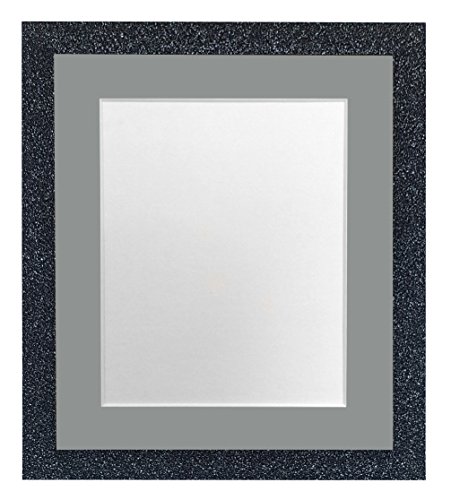 FRAMES BY POST Glitz Bilderrahmen mit dunkelgrauem Passepartout, Kunststoffglas, 45,7 x 30,5 cm, Bildgröße 35,6 x 20,3 cm, Anthrazit von FRAMES BY POST