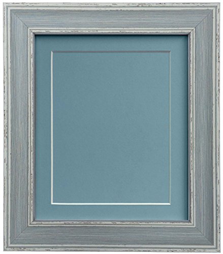 FRAMES BY POST Scandi Bilderrahmen, Used-Look, Kunststoff, Blaues Passepartout und Rückwand, 40 x 50 cm Image Size A3 von FRAMES BY POST