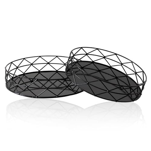 FRIHET 2er Set Metalltabletts rund | Serviertablett schwarz aus Metall | Dekotabletts mit Rautenmuster | modern & elegant | Tablett für Küche, Wohnzimmer, Bad oder Deko | Ø 28 cm + 32 cm FRIHET 2er Set Metalltabletts rund | Serviertablett schwarz aus Metall | Dekotabletts mit Rautenmuster | modern & elegant | Tablett für Küche, Wohnzimmer, Bad oder Deko | Ø 28 cm + 32 cm von FRIHET