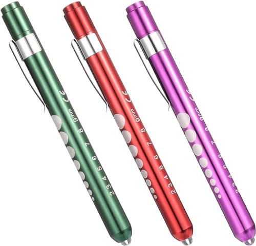 FRIUSATE 3 Stück Diagnostikleuchte Pupillenleuchte Medizinische Penlight, Krankenschwester Taschenlampe mit Taschenclip Mini LED Taschenlampe für Krankenschwestern Ärzte (Grün, Rot, Lila) von FRIUSATE