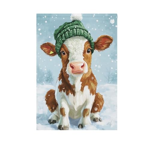 Home Garden Flagge, Frohe Weihnachten und Neujahr sitzende Kuh in der grünen Strickmütze, Banner doppelseitiger Druck, Hof, Rasen, Partydekoration, kleine saisonale Dekoration, 30,5 x 45,7 cm Home Garden Flagge, Frohe Weihnachten und Neujahr sitzende Kuh in der grünen Strickmütze, Banner doppelseitiger Druck, Hof, Rasen, Partydekoration, kleine saisonale Dekoration, 30,5 x 45,7 cm von FRODOTGV