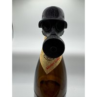 Insektenschutz Stahlhelm Mit Maske Wespenschutz Bierflasche Insektenschutz Stahlhelm Mit Maske Wespenschutz Bierflasche von FT3DStudio