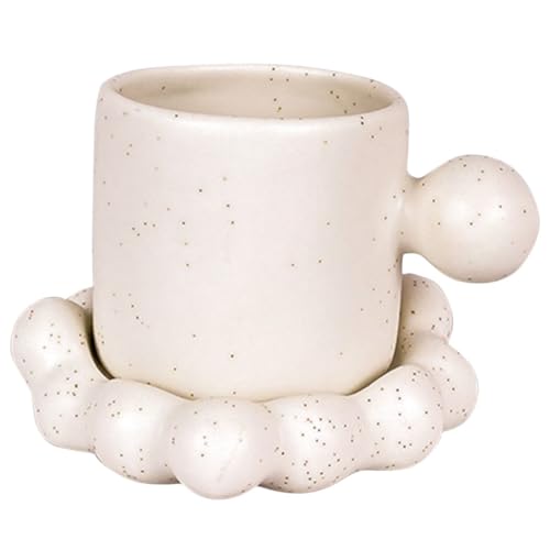 FUNNETOYU Keramik Kaffeetasse mit Untertasse Weiß Blütenmotiv Vintage Stil Langlebig und Leicht zu Reinigen Dekorative Trinktasse für Kaffee Tee Frühstück FUNNETOYU Keramik Kaffeetasse mit Untertasse Weiß Blütenmotiv Vintage Stil Langlebig und Leicht zu Reinigen Dekorative Trinktasse für Kaffee Tee Frühstück von FUNNETOYU
