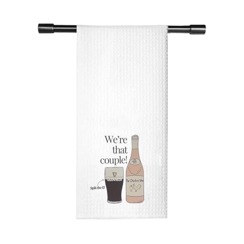 FUNYSO Unser Lieblingsgetränke Huhn Geschenk We're That Couple Wine Lover Küchentuch Hochzeit Trinken Liebhaber Geschenk für Frauen Ehefrau (That Couple Towel UK) von FUNYSO