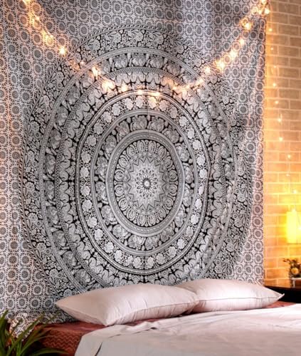 Wandteppich, Wandbehang, 213 x 228, Mandala-Hippie-Elefant-Wandbehang,Wandteppiche, schwarz-weiße Strandüberwurf aus indischer Baumwolle, Boho-Bohemian-Hippie-Decke für Heim- und Wohnzimmerdekoration von FURNISHFUL FINESSE