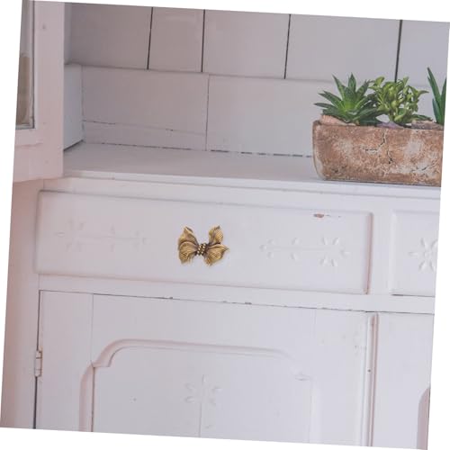 FUTUREORYY Goldfarbene Messing Schrankgriffe mit Elegantem Schleifen design Einfache Montage Dekorative Metallgriffe für Küche Wohnzimmer und Schlafzimmermöbel Stilvolle Tür Schubladenknöpfe von FUTUREORYY