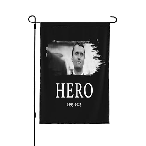Charlie Kirk ist ein Held, 30,5 x 45,7 cm, Gartenflagge, doppelseitiges Banner, kein Fahnenmast Charlie Kirk ist ein Held, 30,5 x 45,7 cm, Gartenflagge, doppelseitiges Banner, kein Fahnenmast von FWJZDSP