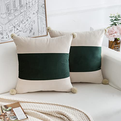 FabThing 2er-Set Kissenbezug Dekorative Kunstleder mit Pom Poms Kissenhülle Sofakissen Dekokissen Einfarbig für Sofa Schlafzimmer 45x45cm Grün von FabThing