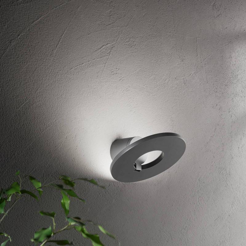 LED-Außenwandlampe Elite, dunkelgrau, Metall, Ø 24 cm, IP54 von Fabas Luce