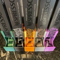 3D Gedruckter Nespresso Pod Spender Modularer Küchenorganizer von Fabberforge