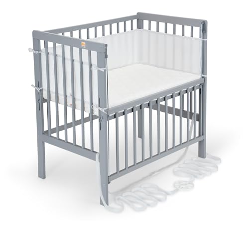 FabiMax Baby Beistellbett Flex mit innovativem Seitengitter für Boxspringbett, inkl. Matratze und Nestchen aus Netzstoff, Buche massiv grau, Comfort/weiß mit Punkteband FabiMax Baby Beistellbett Flex mit innovativem Seitengitter für Boxspringbett, inkl. Matratze und Nestchen aus Netzstoff, Buche massiv grau, Comfort/weiß mit Punkteband von FabiMax