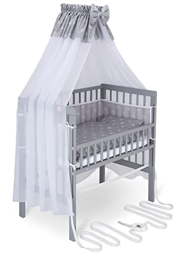 FabiMax Baby Beistellbett für Boxspringbett, TÜV geprüft 2022, inkl. Matratze und Komplett Set, Buche massiv grau, Air/weiße Sterne auf grau von FabiMax