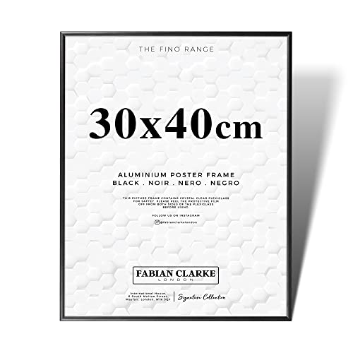 Fabian Clarke London® Bilderrahmen aus Aluminium, zum Aufhängen im Hoch- oder Querformat, mit Sicherheitsglas, 30 x 40 cm, Schwarz von Fabian Clarke London