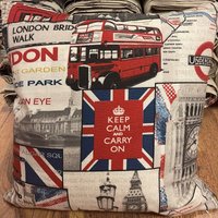 Großer Kissenbezug Mit Icons Und Wahrzeichen Von London - Ccfclon24-Cush von FabriqueCreations