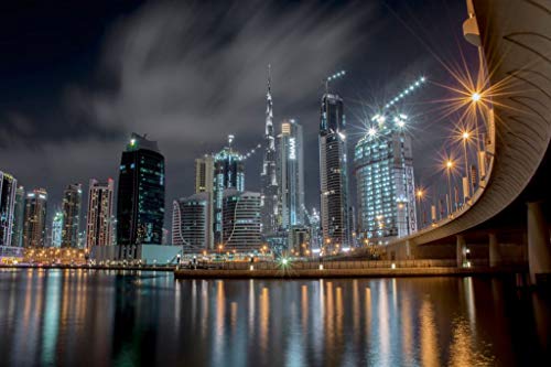 Fabulous Poster Plakat Blick auf Dubai The Night Illuminierte Stadt Urbane Landschaft von Fabulous