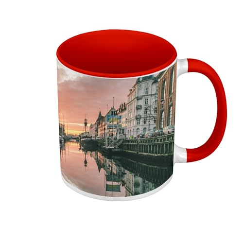 Tasse Farbe Premium Qualität rot – Hafen von Kopenhagen Sonnenuntergang Dänemark – Tasse mit Henkel und farbigem Innenfutter Tasse Farbe Premium Qualität rot – Hafen von Kopenhagen Sonnenuntergang Dänemark – Tasse mit Henkel und farbigem Innenfutter von Fabulous