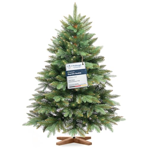 FAIRYTREES Weihnachtsbaum künstlich, Nordmanntanne Premium 120 cm, Naturgetreue Spritzguss Elemente, Made in EU, Künstlicher Weihnachtsbaum mit handgefertigtem Ständer aus Eschenholz von FairyTrees