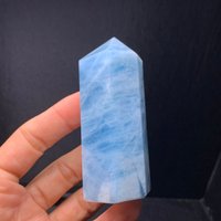 Natürlicher Blauer Aquamarin Punkt Aquamrin Turm Edelstein Kristall Probe 130.8Gram von FamilyOfCrystal