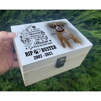 Personalisierte Holzurne Für Hundeasche, Gedenkbox Aus Holz, Erinnerungsbox, Beliebiges Design Bedruckt von Familymemorials