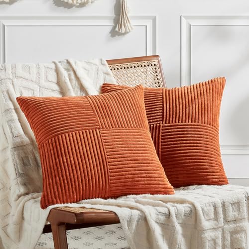 Fancy Homi 2 Packs braunorange Dekorative Kissenbezüge für Wohnzimmer, Couch, Bett, Farm-Boho-Heimdekoration, Herbst, strukturiert, weicher Kord, Corss-Patchwork, Kissenbezug, 45x45 cm Fancy Homi 2 Packs braunorange Dekorative Kissenbezüge für Wohnzimmer, Couch, Bett, Farm-Boho-Heimdekoration, Herbst, strukturiert, weicher Kord, Corss-Patchwork, Kissenbezug, 45x45 cm von Fancy Homi