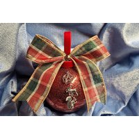Übernatürliche Fandom Inspiriert Glas Weihnachten Ornament Kugel Elch Eichhörnchen Castiel - Sam Und Dean Winchester Mit Optionalen Engel Flügel Übernatürliche Fandom Inspiriert Glas Weihnachten Ornament Kugel Elch Eichhörnchen Castiel - Sam Und Dean Winchester Mit Optionalen Engel Flügel von FandomFandangles