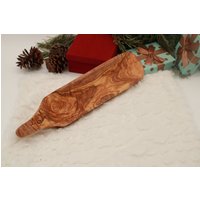Handgemachtes Serviertablett Aus Olivenholz 35 cm - Rechteckiges Holztablett Rustikales Naturholz Frühstückstablett von FarFechShop