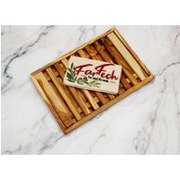 Olivenholz Brotschneidebrett 36 cm Mit Krümelfach | Handgefertigt Schneidebrett Brotbrett Rustikal Geschenk Für Brotliebhaber von FarFechShop