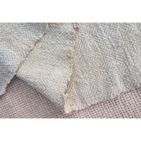Antiker Tischläufer, Antikes Tischtuch, Hanf-Leinen-Tischdecke, Getreidesackstoff, Tischkleidung, Bauernhaus-Dekor, Handgewebtes Hanf-Leinen-Tuch von FarLandTitbits