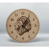 Holz Wanduhr Löwe 30 cm Katze Büro Uhr Küchenuhr Uhrwerk Lautlos Holz Wanduhr Löwe 30 cm Katze Büro Uhr Küchenuhr Uhrwerk Lautlos von Faramosa