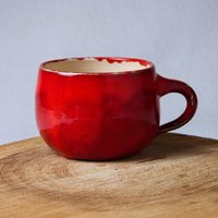 Große Keramik Tasse Rot & Handgetöpfert von FarbigesAusKeramik