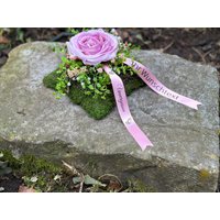 Grabschmuck Kissen Personalisiert Kunstblumen von Farbvielfalt