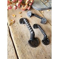 Gedrehter Türgriff Aus Gusseisen von FarmhouseIronCo