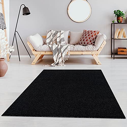 Fashion4Home Teppich Wohnzimmer – Einfarbig Teppich, Uni Teppich fürs Kinderzimmer, Schlafzimmer, Arbeitszimmer, Büro, Flur und Küche - Kurzflor Teppich Anthrazit-Schwarz, Größe: 160x230 cm von Jimri