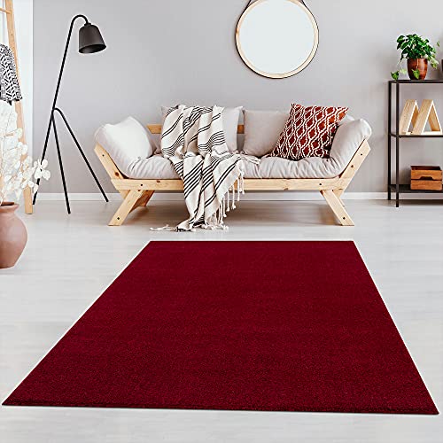 Fashion4Home Teppich Wohnzimmer – Einfarbig Teppich, Uni Teppich fürs Kinderzimmer, Schlafzimmer, Arbeitszimmer, Büro, Flur und Küche - Kurzflor Teppich Rot, Größe: 140x200 cm von Jimri