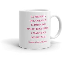 2-Seitig Becher Englisch Und Spanisch Gabriel Garcia Marquez "Erinnerung Des Herzens Beseitigt Die Schlechten Vergrößert Das Gute." von FavoriteMusicLyrics