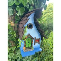 Handgefertigtes, Wunderliches Vogelhaus Mit Feentür, Rustikale Gartendekoration von FeatherYourNestGB