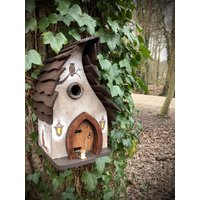 Hölzerner Vogelkasten, Vogelhaus, Handbemalt Mit Einem Fuchs, Einer Eule, Hund, Kaninchen Und Feentür. Tolles Gärtner Geschenk Hölzerner Vogelkasten, Vogelhaus, Handbemalt Mit Einem Fuchs, Einer Eule, Hund, Kaninchen Und Feentür. Tolles Gärtner Geschenk von FeatherYourNestGB