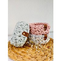 Häkelkorb "Yasmin"/Korb Mit Blumenmuster Gehäkelt Osterkorb Frühlingskorb Häkelkorb "Yasmin"/Korb Mit Blumenmuster Gehäkelt Osterkorb Frühlingskorb von FederfeeHandmade