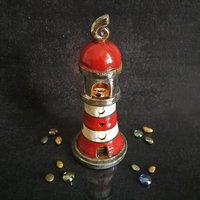 Raku-Laternen-Leuchtturm Im Miniaturformat - Handgefertigter Kerzenhalter Aus Rot-Weißer Keramik Mit Knistereffekt, Anpassbare Farben von FedericoBecchettiArt
