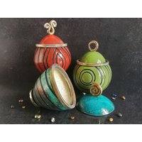Set Aus Drei Küchengläsern Raku-Keramik in Rot, Grün Und Blau, Große Kleine Größe, Anpassbare Farbe, Für Trockenfutter von FedericoBecchettiArt