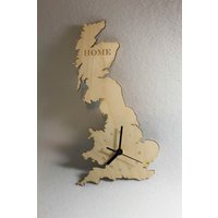 Einzigartige Maßgeschneiderte Großbritanien Grafschaft Form Uhr Hölzerne Karte Land Uk Handgefertigt Irland von FeelMyCraft