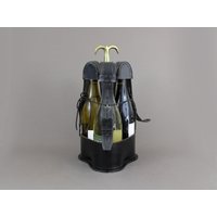 Vintage 1950Er Jahre Weinträger Aus Leder Und Messing, Mid Century Modern Flaschenhalter, Hergestellt in England von FeelingOfDejaVu